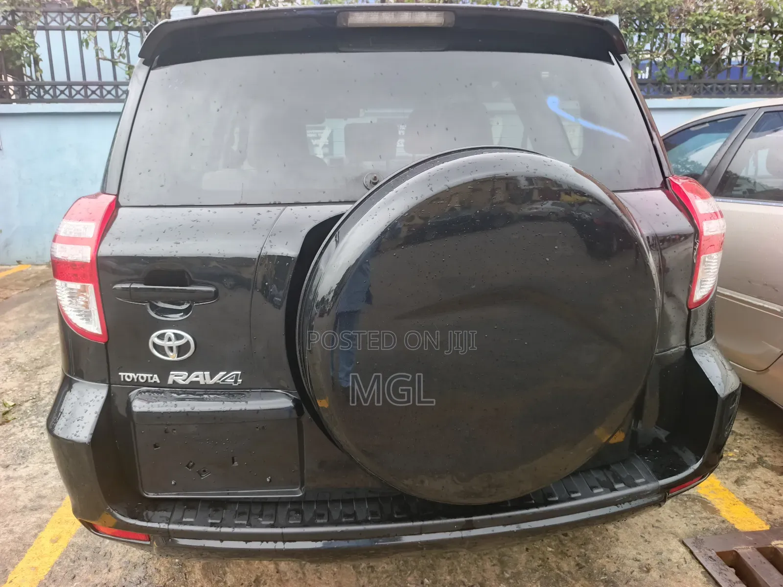 Toyota RAV4 2012 Black