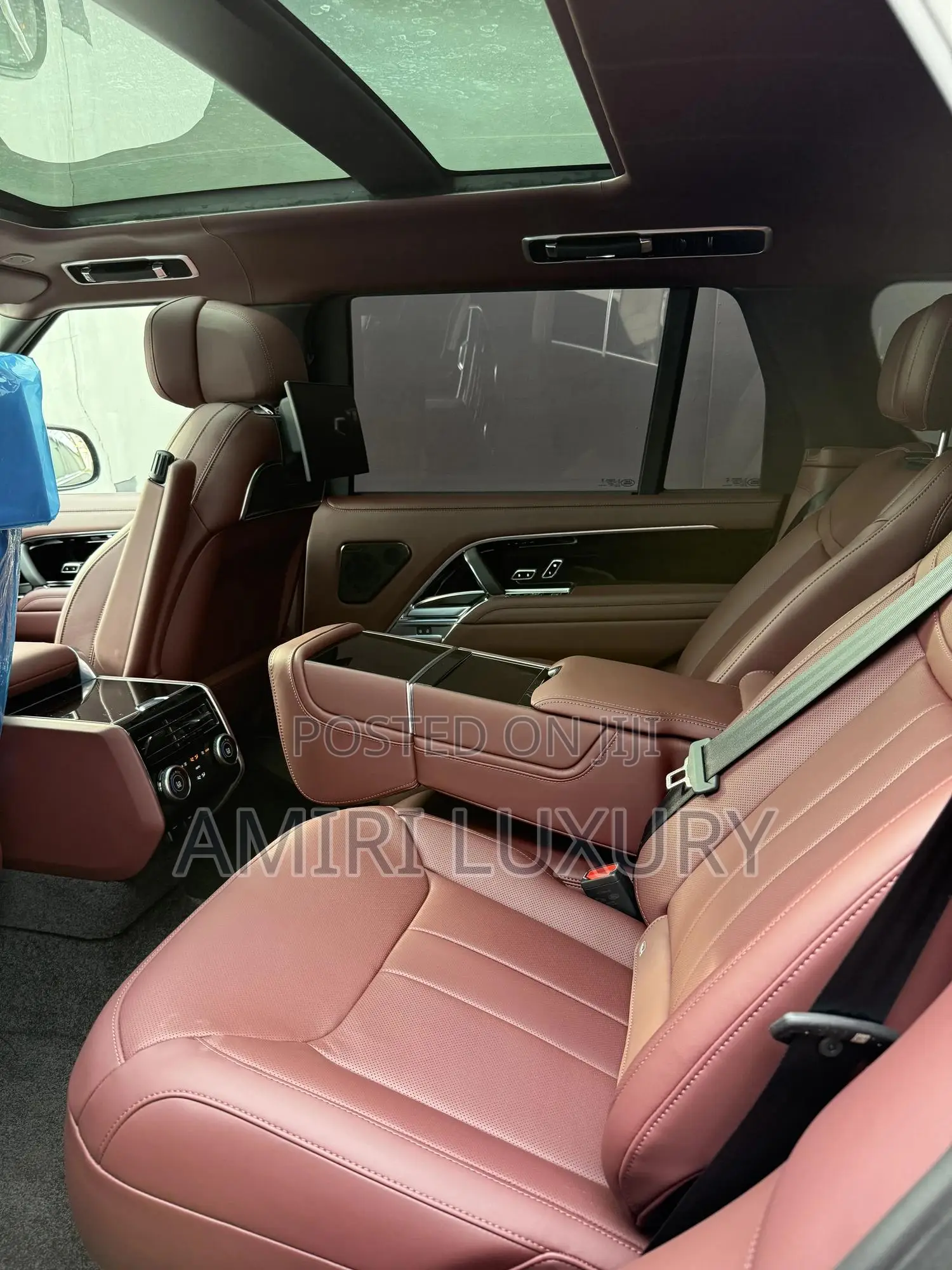 New Land Rover Range Rover Vogue 2024 Black