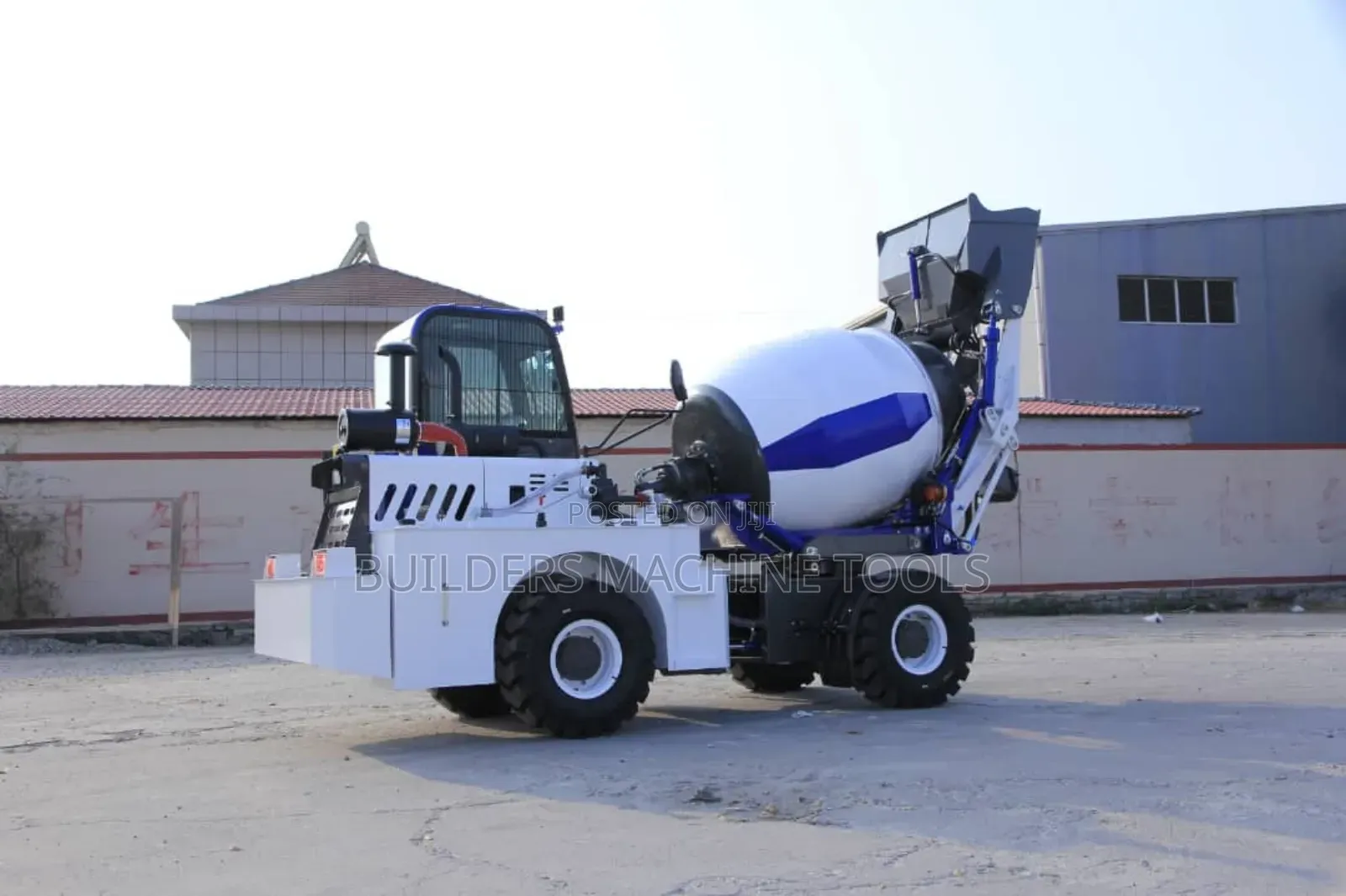 Self Load Concrete Mixer 5.5 Cubic Meter