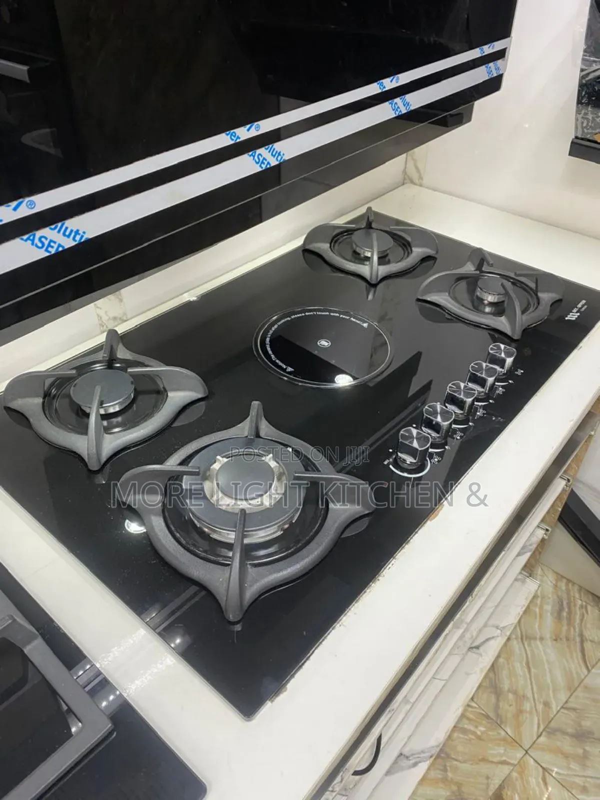 Smart Four Burner With Electric Burner