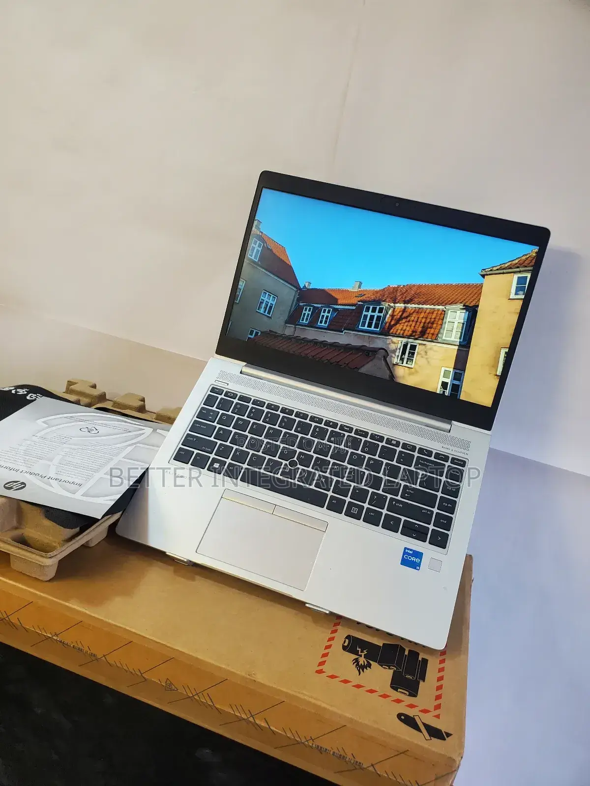 New Laptop HP EliteBook 745 G5 12GB Intel Core I5 SSD 256GB