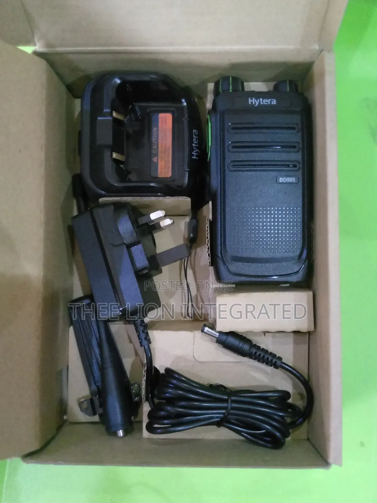 Digital Mobile Radio / Walkie Talkie