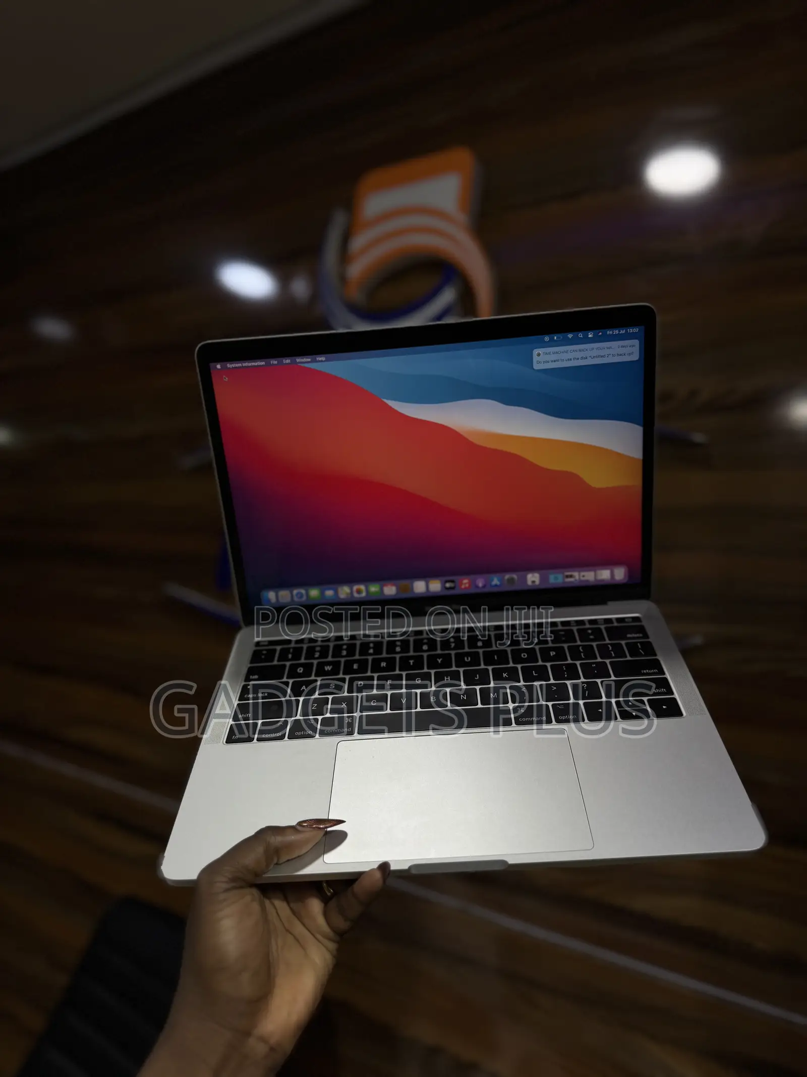 Laptop Apple MacBook Pro 2017 16GB Intel Core I5 SSD 256GB