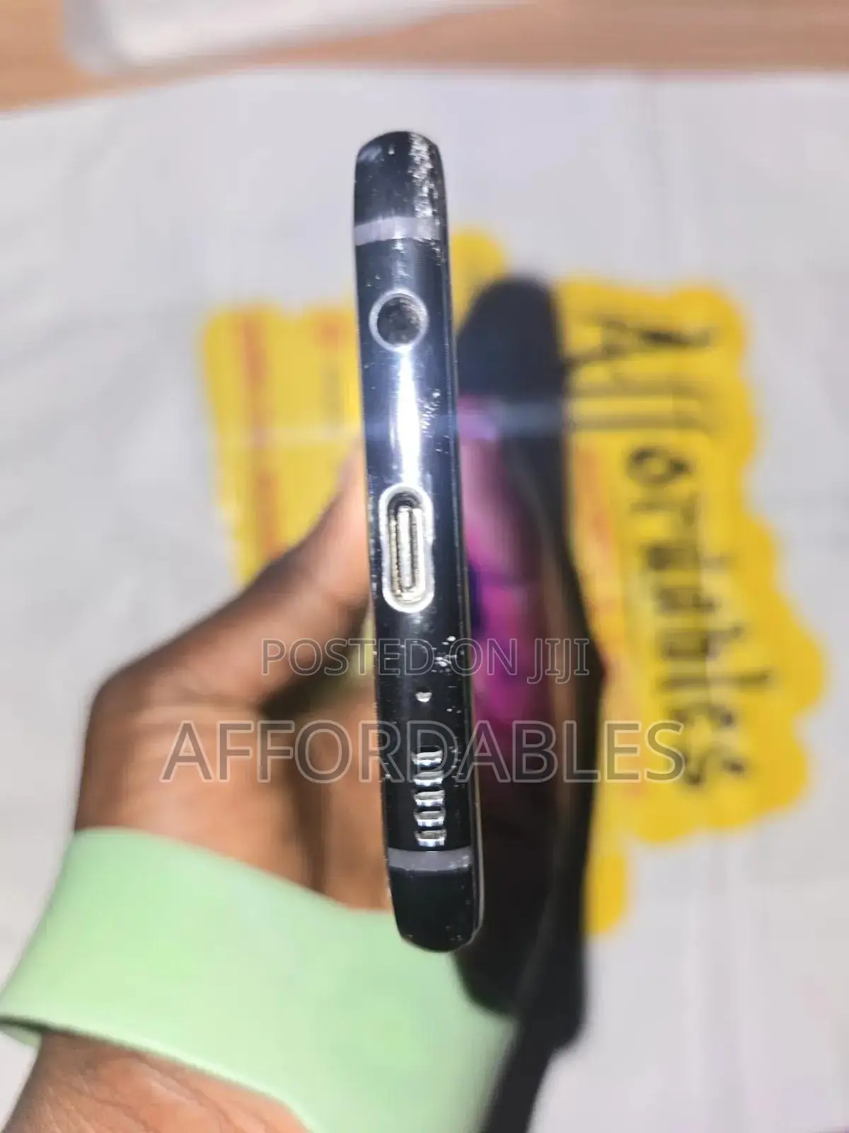 Samsung Galaxy S10e 128 GB Black