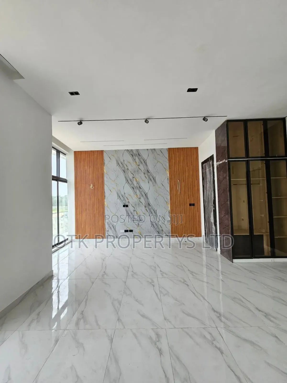 5bdrm Duplex in 2Nd Toll Gate, Lekki for sale