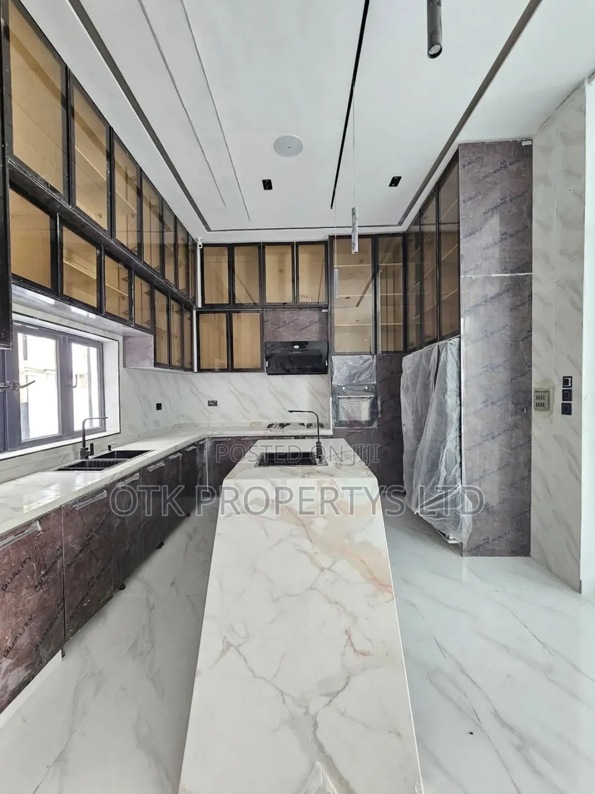 5bdrm Duplex in 2Nd Toll Gate, Lekki for sale