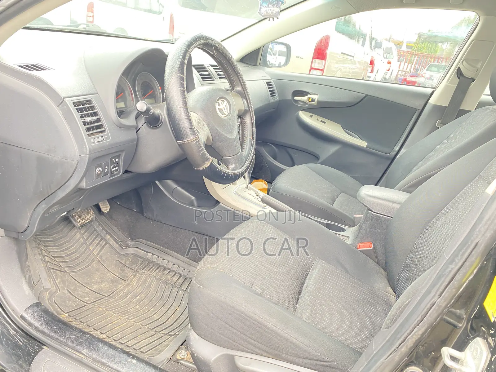 Toyota Corolla 2010 Black