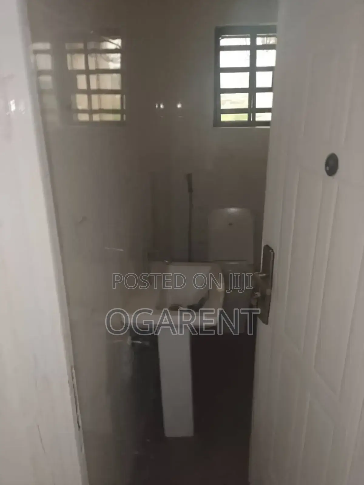 3bdrm Apartment in Benin City for rent