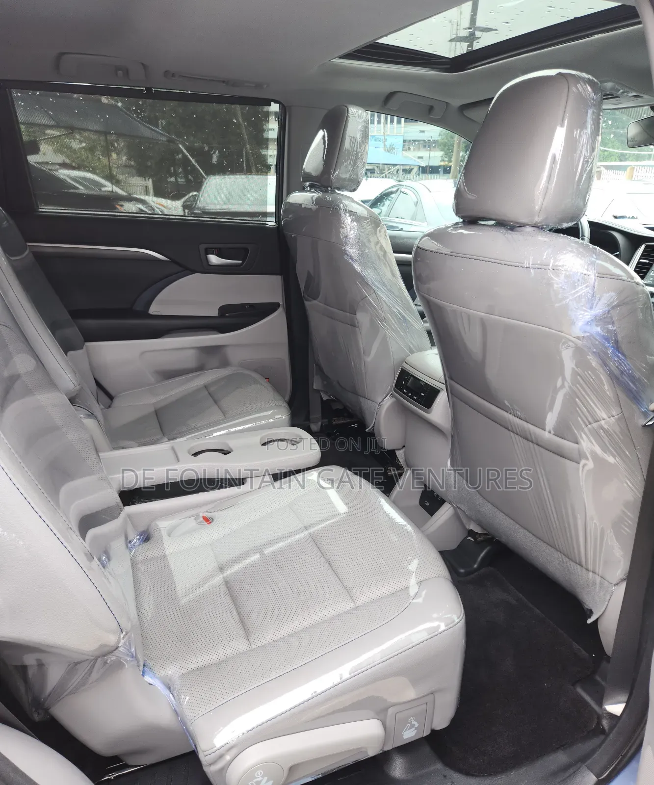 Toyota Highlander XLE 4x2 V6 (3.5L 6cyl 8A) 2017 Blue