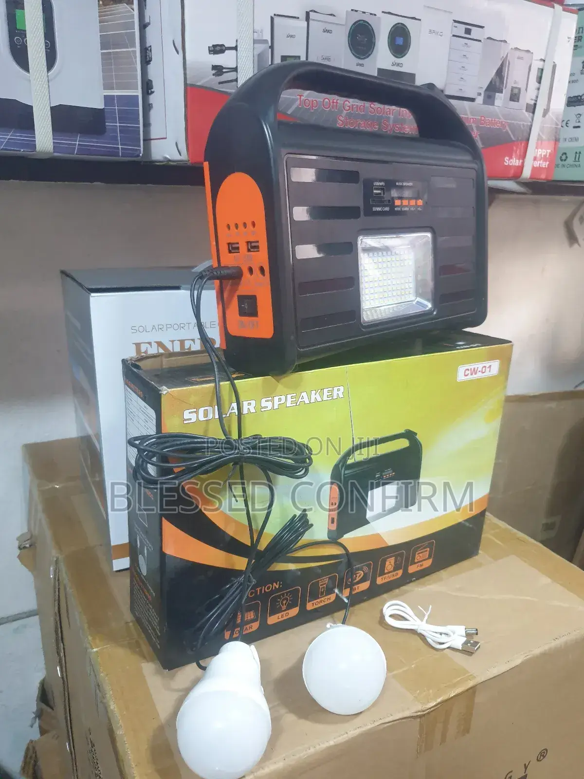 Powerful Solar Speaker With 2dc Bulbs