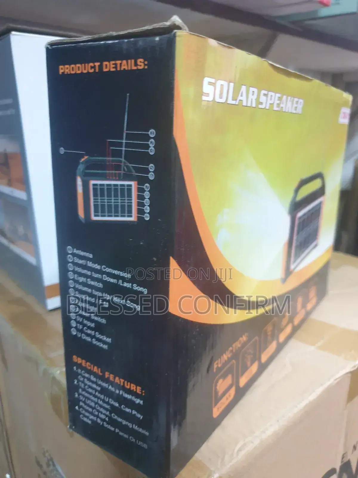 Powerful Solar Speaker With 2dc Bulbs