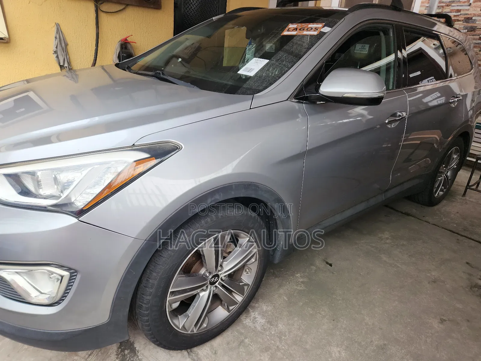 Hyundai Santa Fe Limited w/Saddle Interior 4dr SUV AWD (3.3L 6cyl 6A) Silver