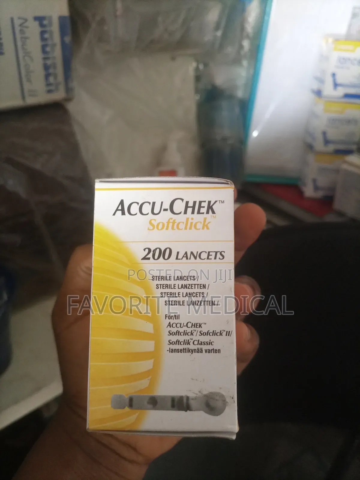 Accu Chek Lancets by 200 Pieces