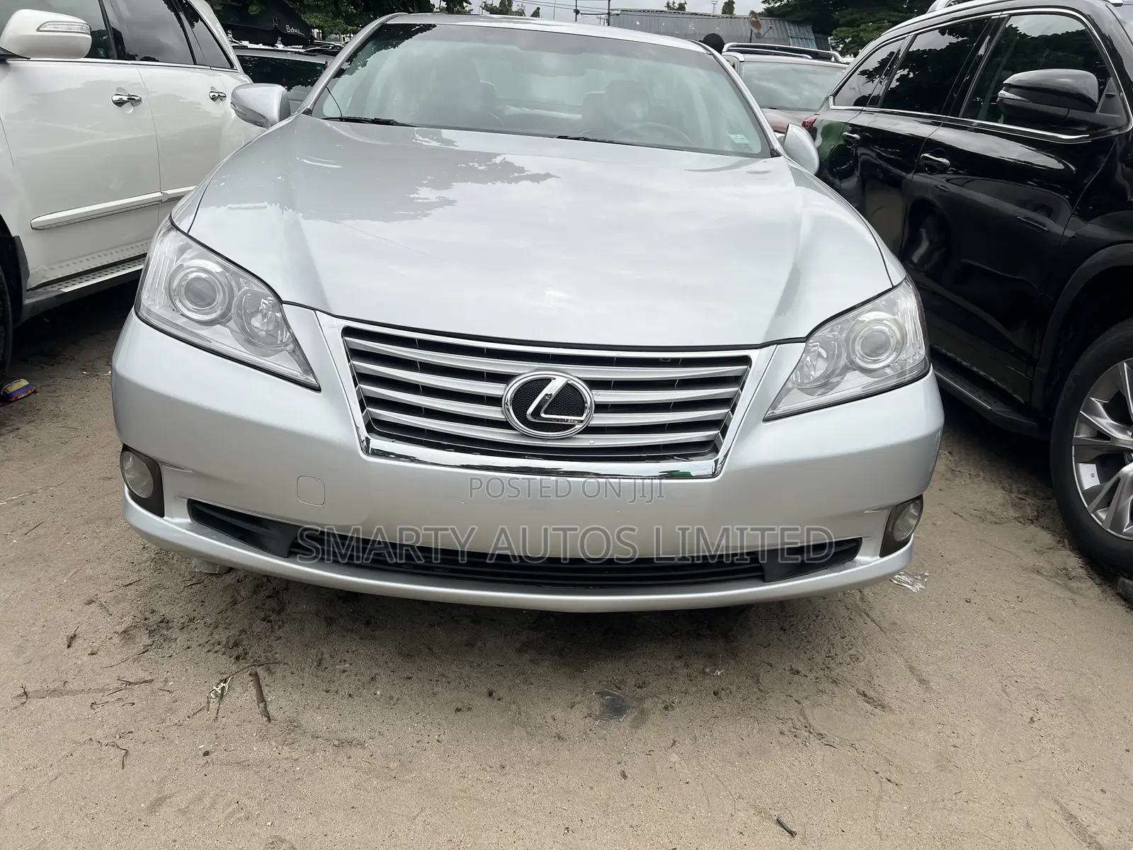 Lexus ES 2015 Silver