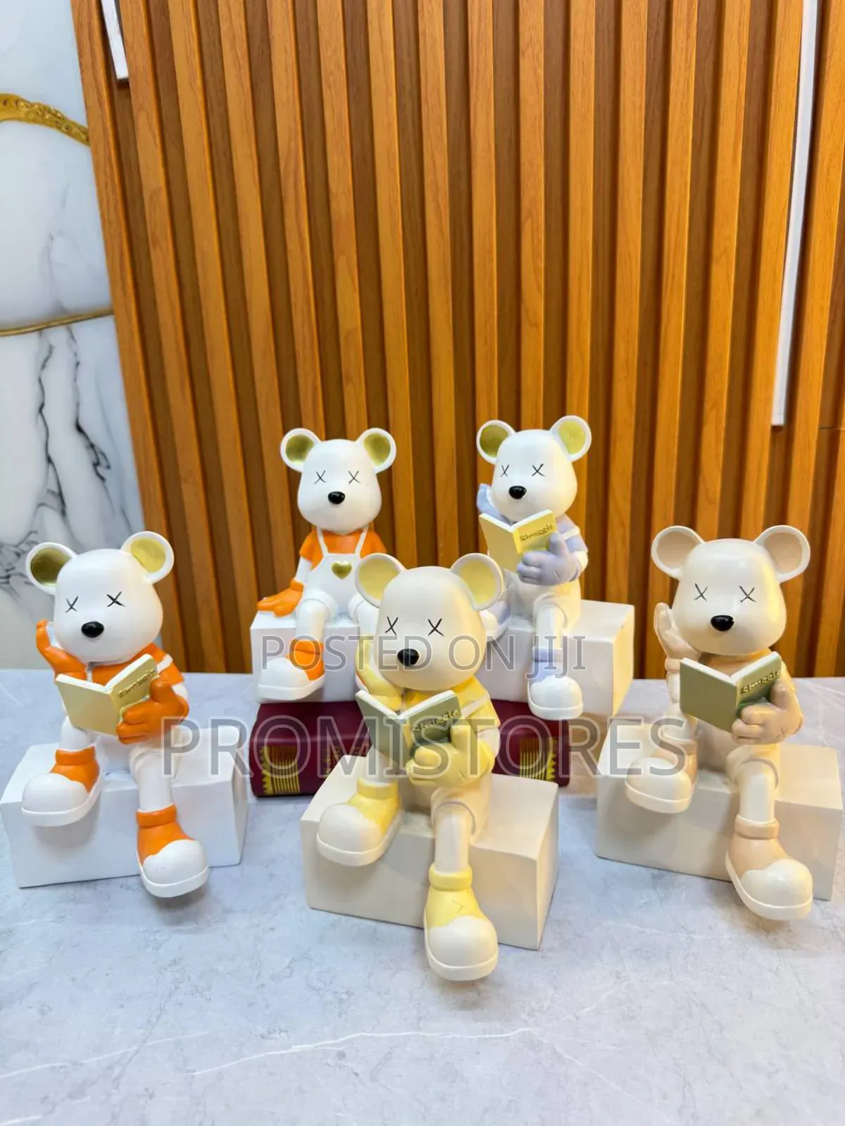 Sitting Violent Bear Ornaments(25cm)