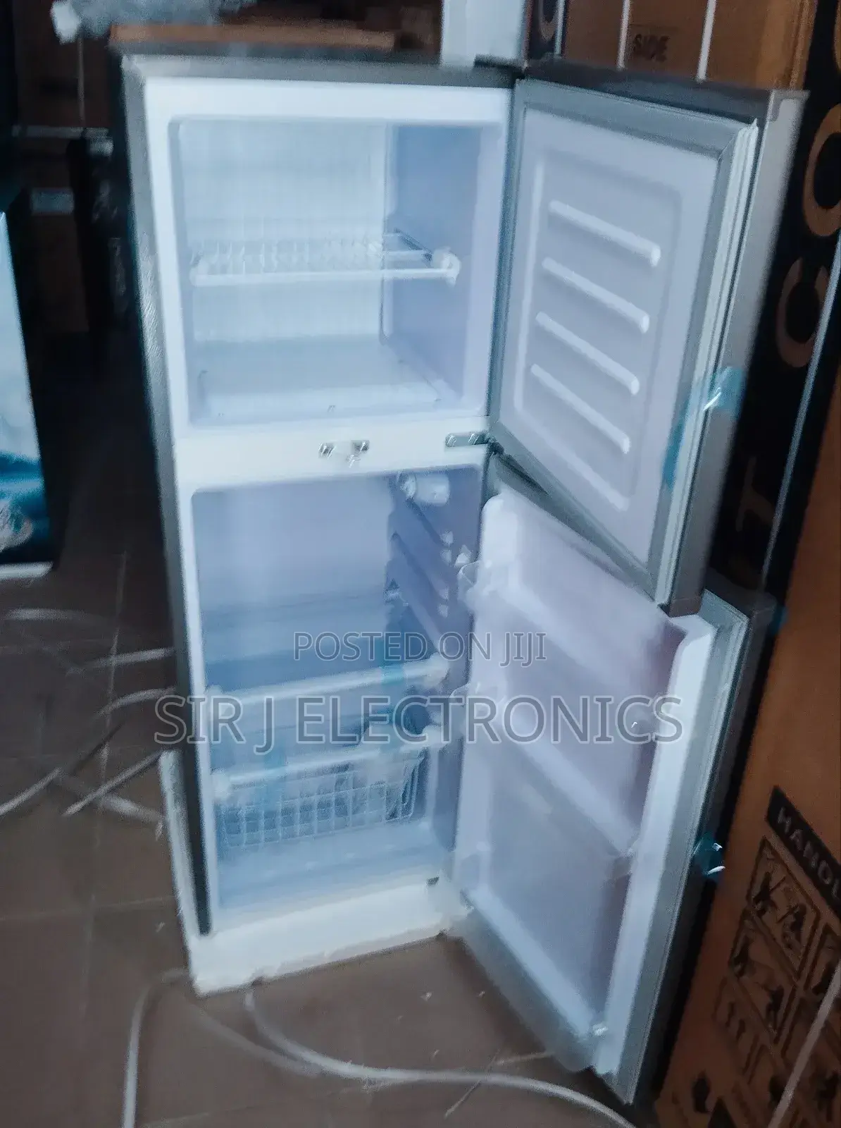 200litre Snowsea Standing Refrigerator With Top Mini Freezer