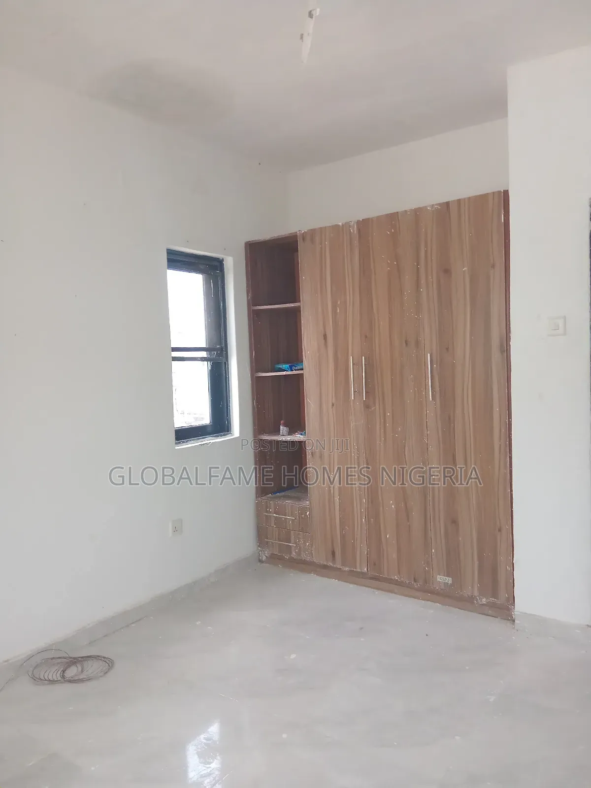 2bdrm Bungalow in Beachwood Park for sale