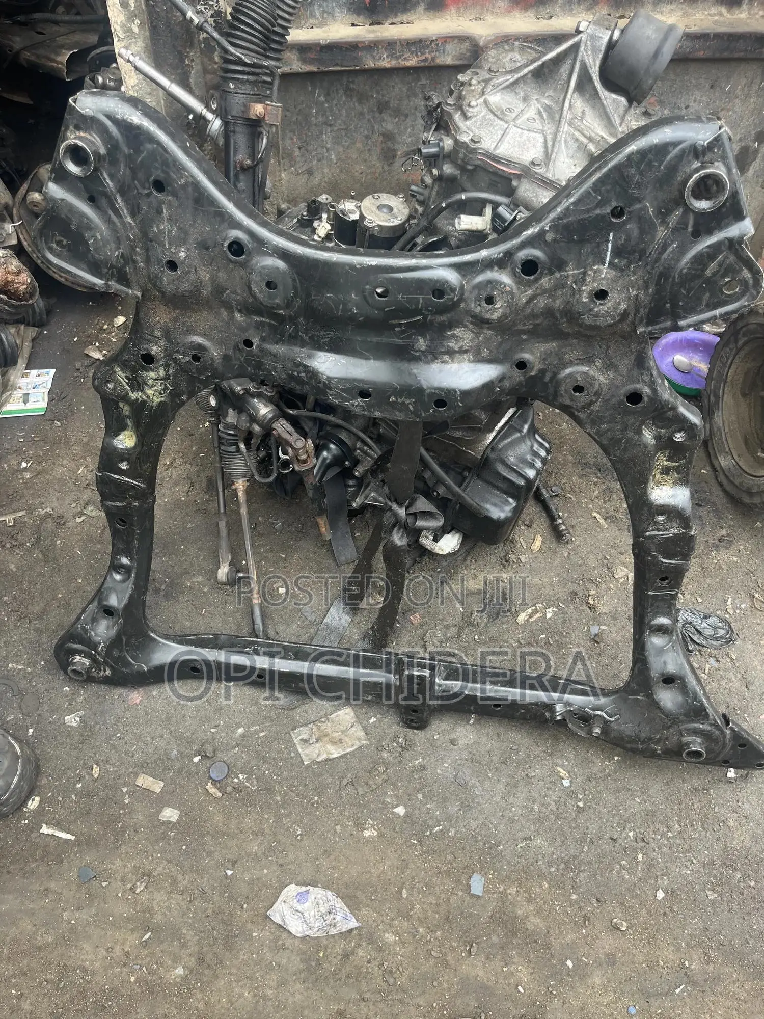 Tokunbo Toyota Highlander 020 Front Beam – Very Clean