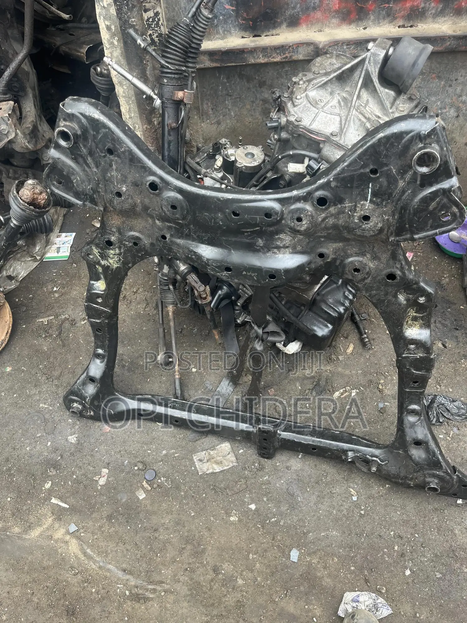 Tokunbo Toyota Highlander 020 Front Beam – Very Clean