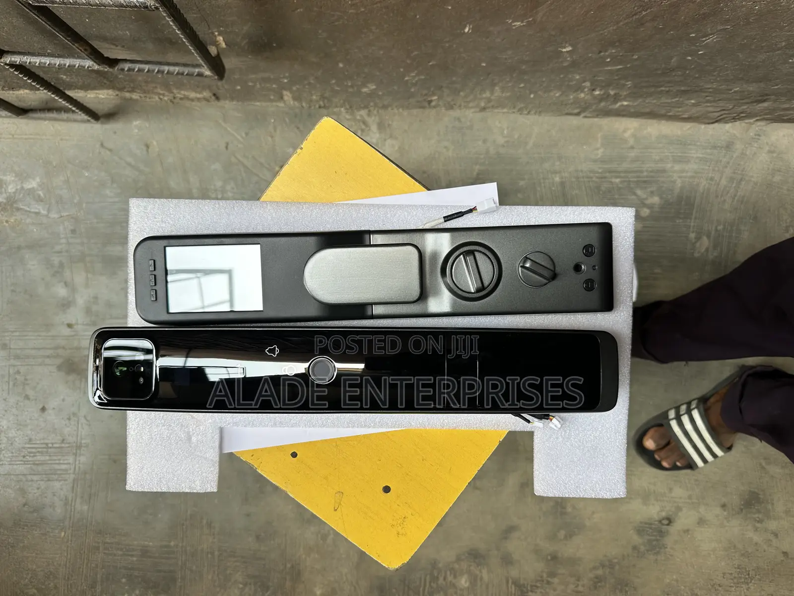 Smart Door Lock With Full Features And Glossy Black