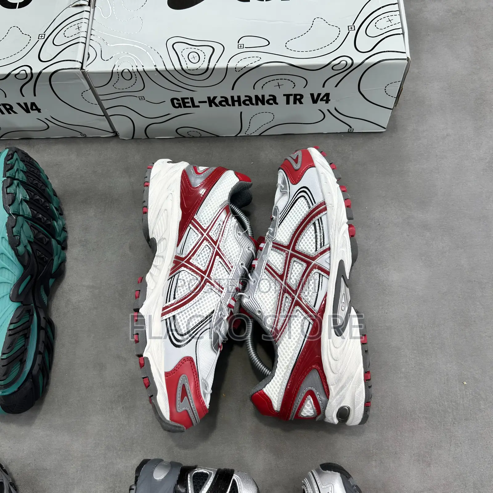 Original Asics Kahana Tr V4 Sneakers