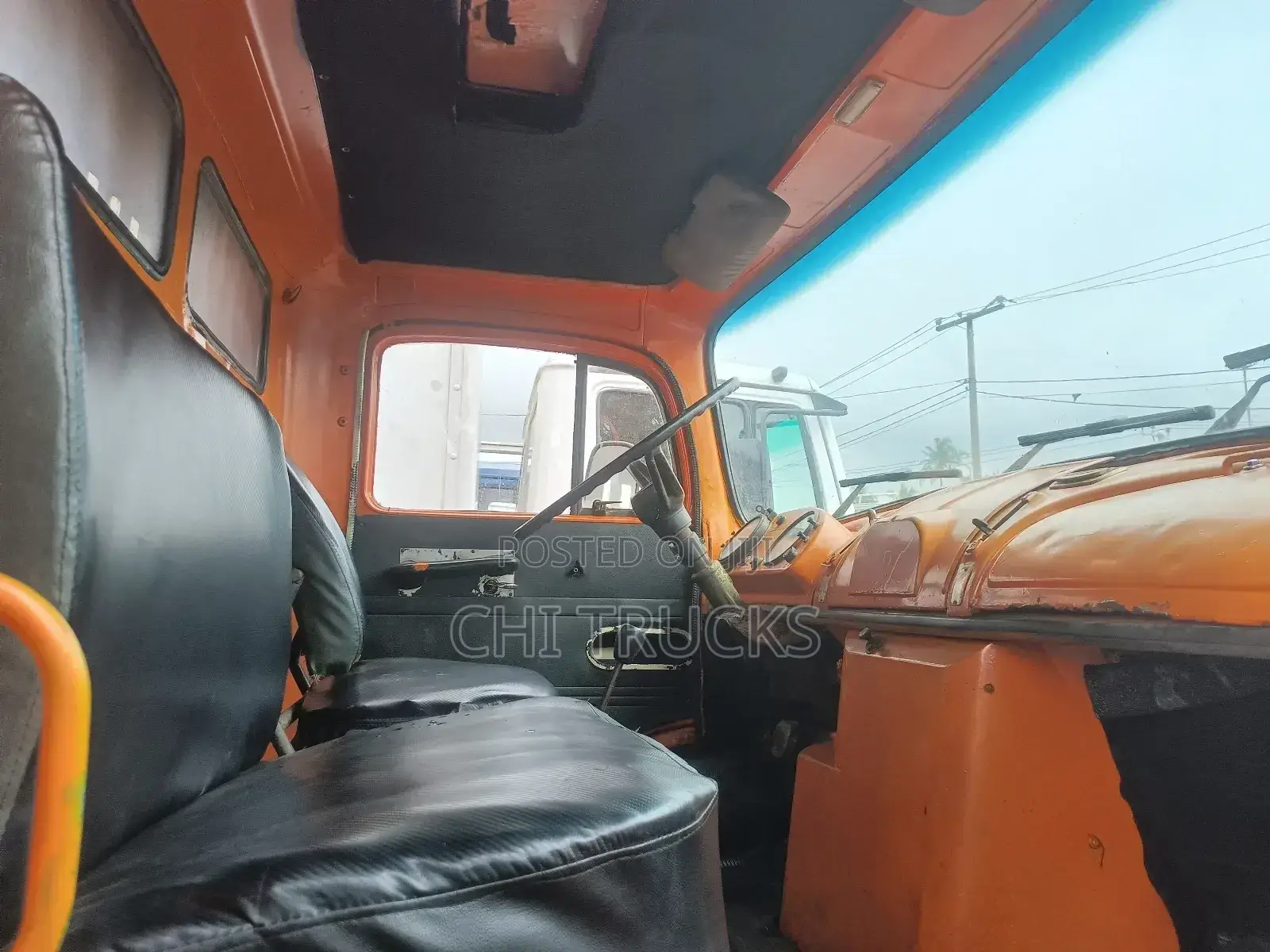 Mercedes Benz 911 Truck Non Axillary