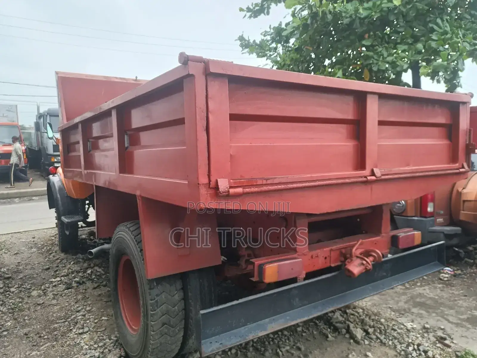 Mercedes Benz 911 Truck Non Axillary