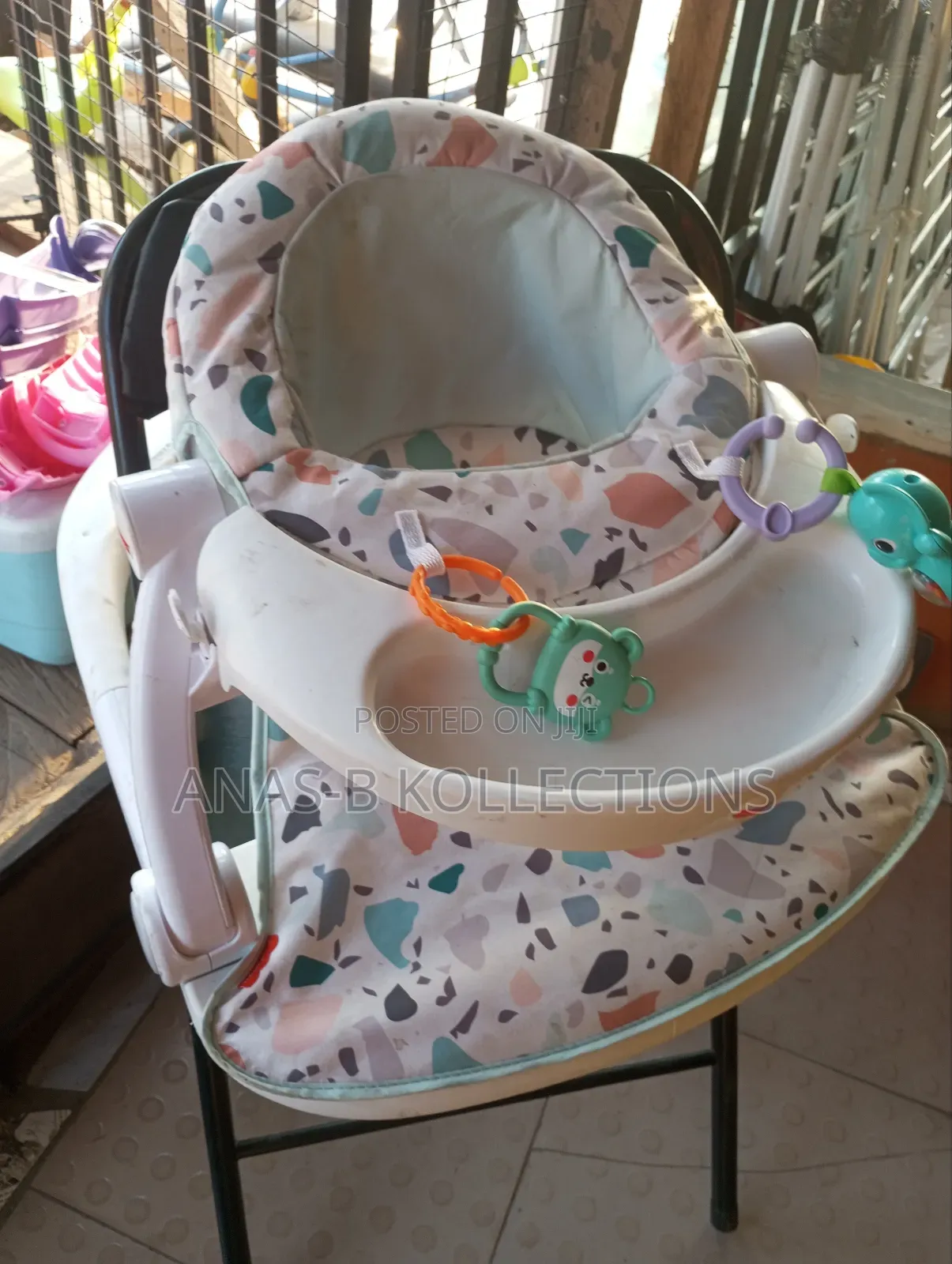 Baby Seater