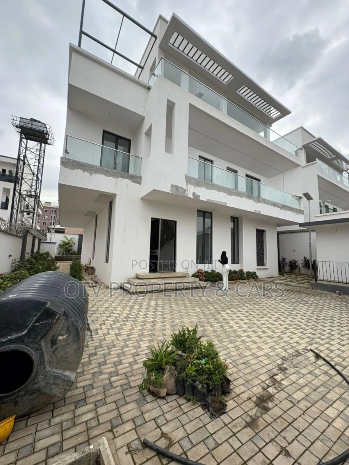 Furnished 6bdrm Duplex in Maitama for sale
