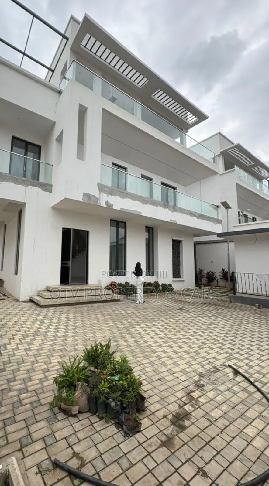 Furnished 6bdrm Duplex in Maitama for sale