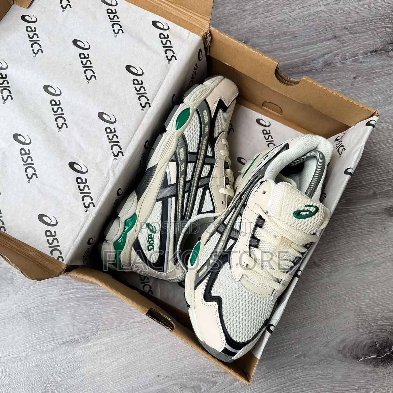 Original Asics Nyc-gel 2055 Sneakers