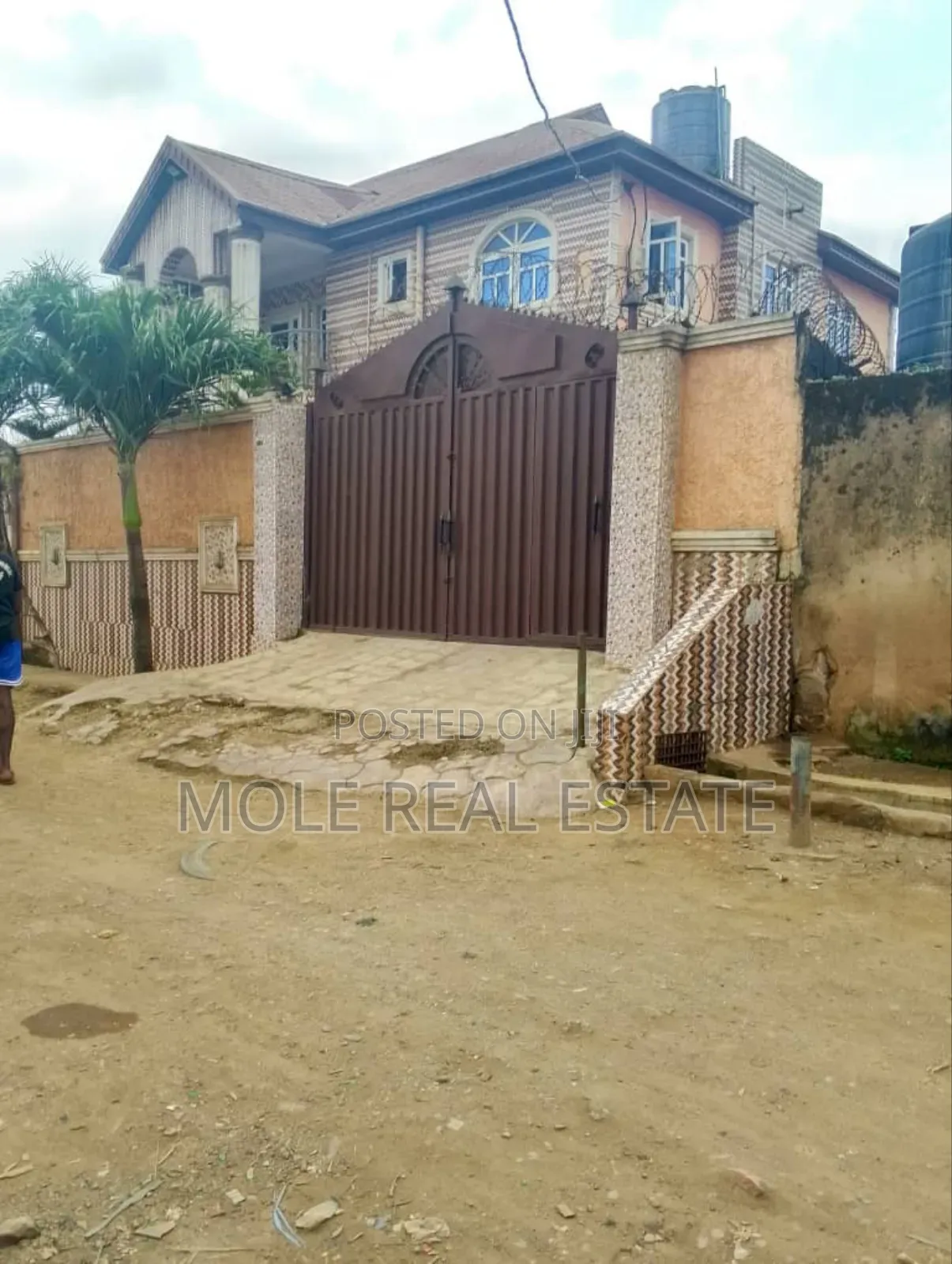 Furnished 7bdrm Duplex in Synagougue Egbe for sale