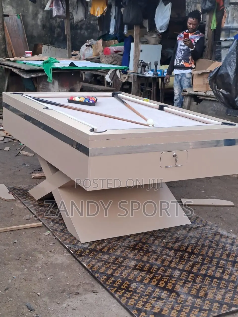 X-Leg Snooker Board