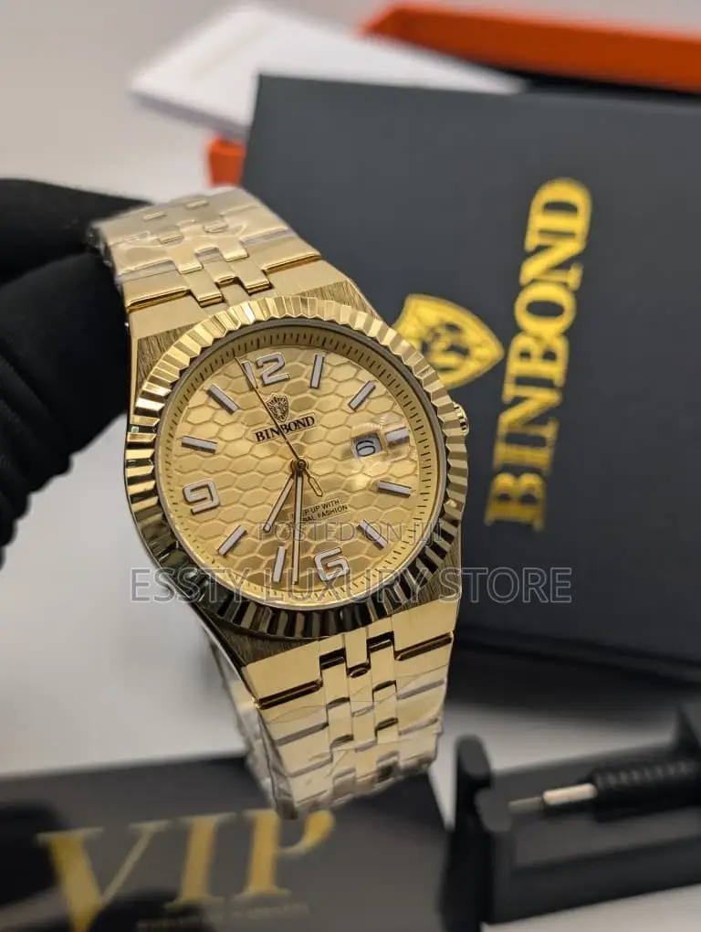 High Quality Luxury Binbond Strap Chain Wristwatch