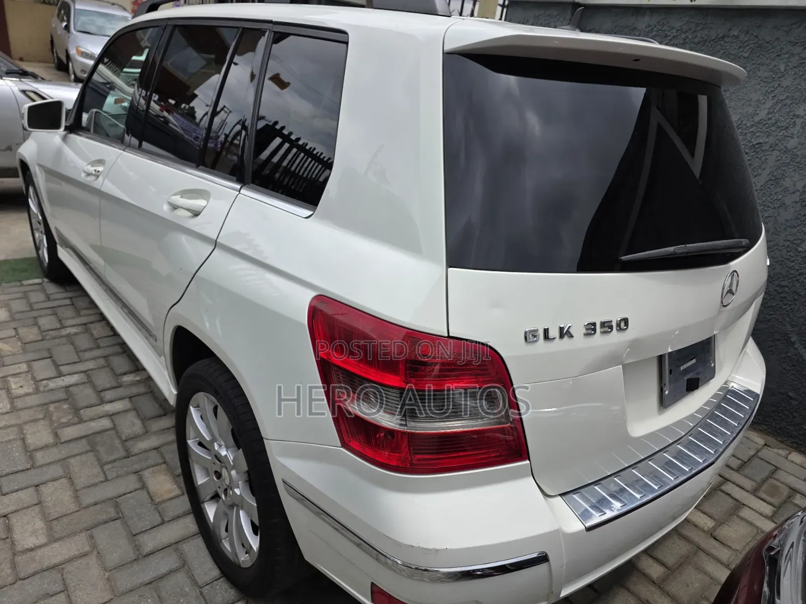 Mercedes-Benz GLK-Class 350 4MATIC 2010 White
