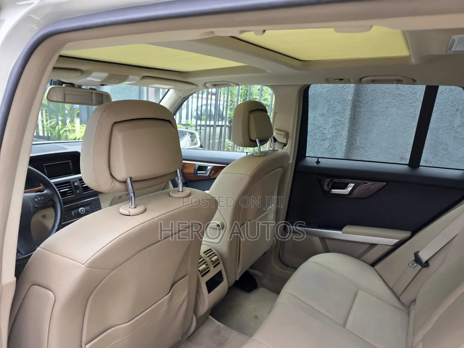 Mercedes-Benz GLK-Class 350 4MATIC 2010 White