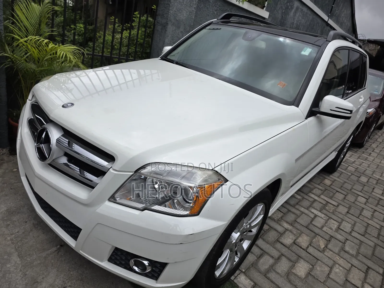 Mercedes-Benz GLK-Class 350 4MATIC 2010 White