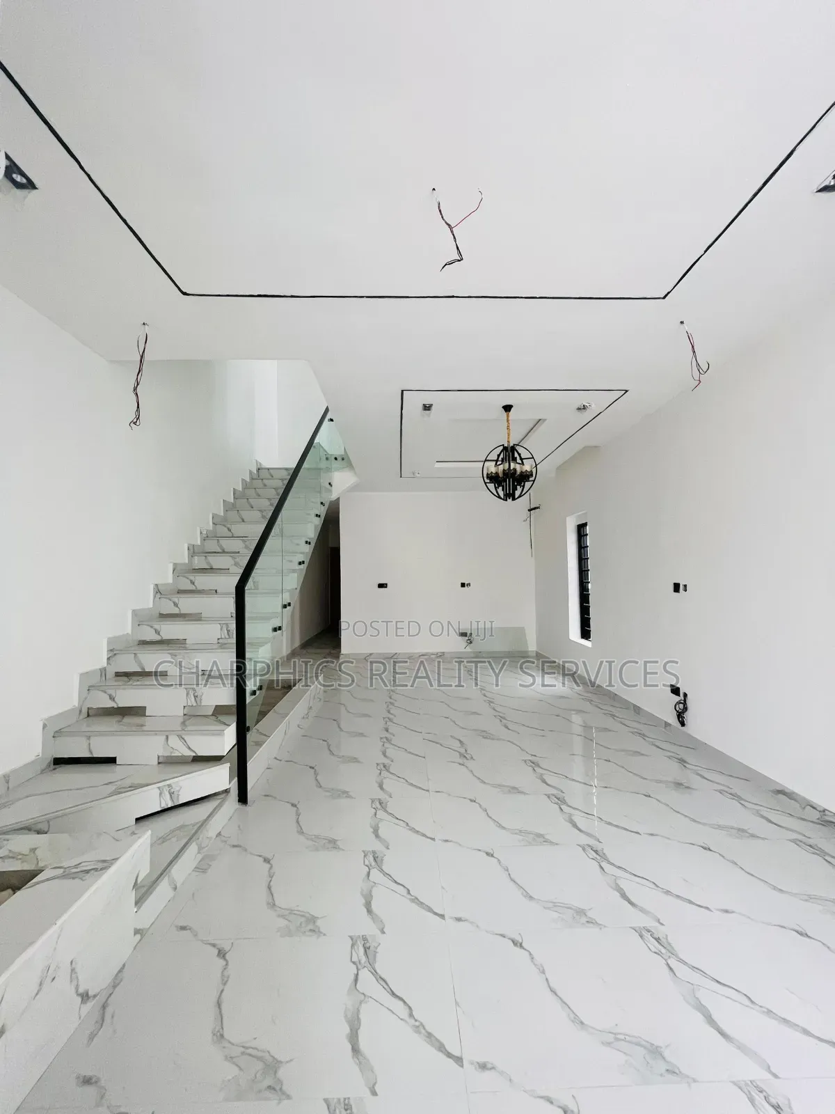 4bdrm Duplex in Lekki for sale