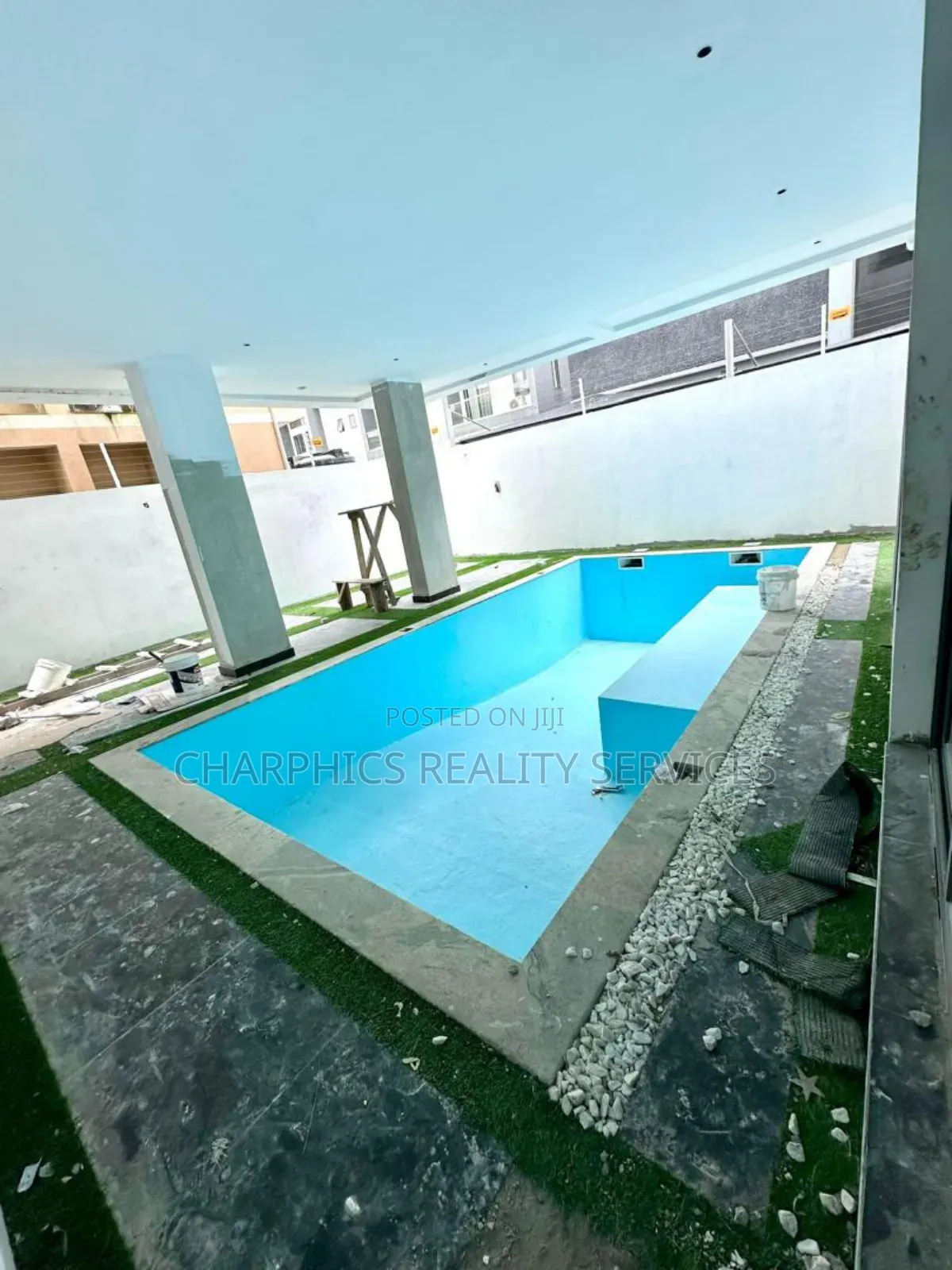 2bdrm Apartment in Victoria Island for sale
