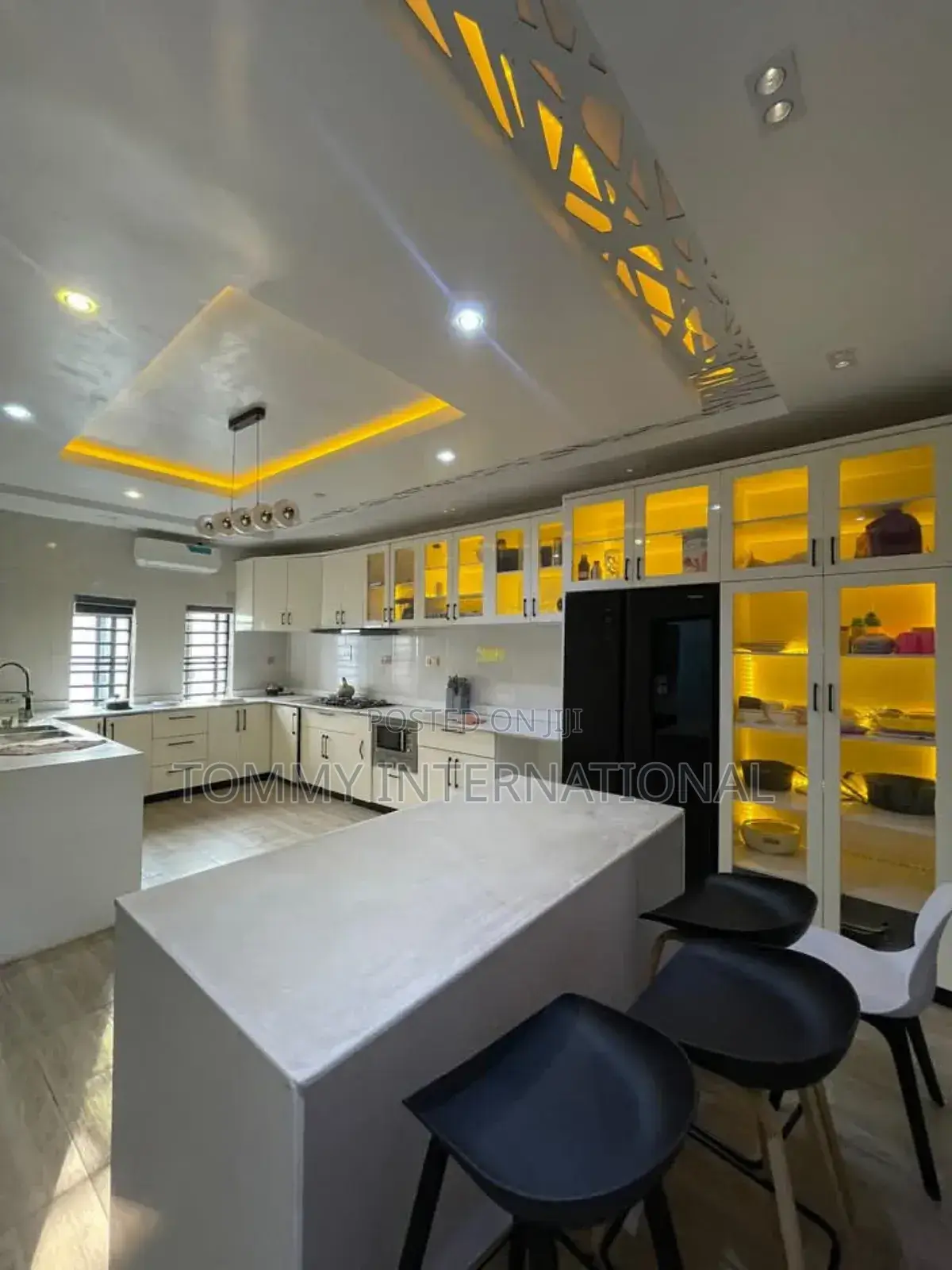4bdrm Duplex in Radio Estate, Port-Harcourt for sale