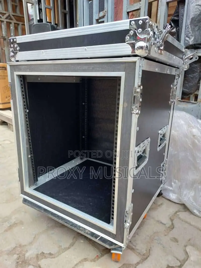 12 Units Amp Rack With Anti Shock Movable Amp Rack