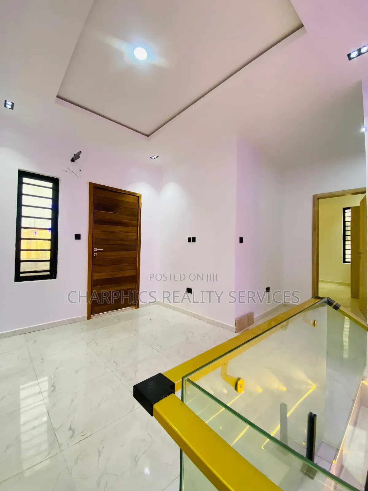 4bdrm Duplex in Lekki Phase 2 for sale