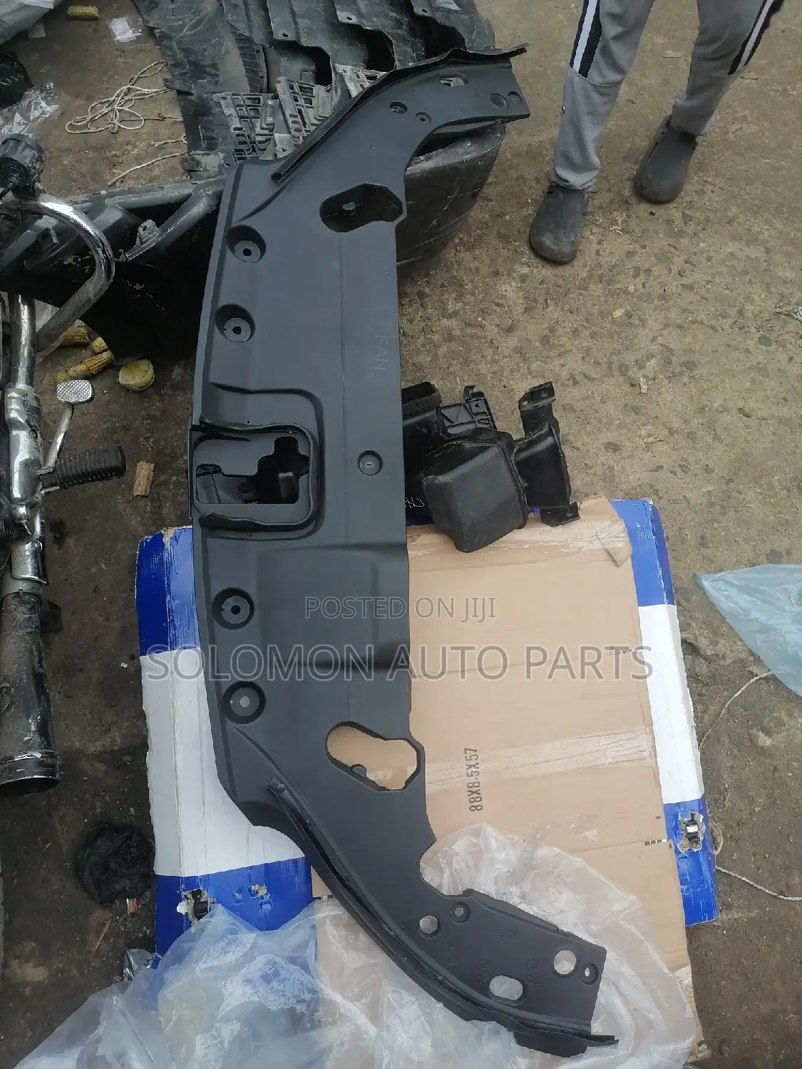 Radiator Plastic Rx350 2023 2024 2025