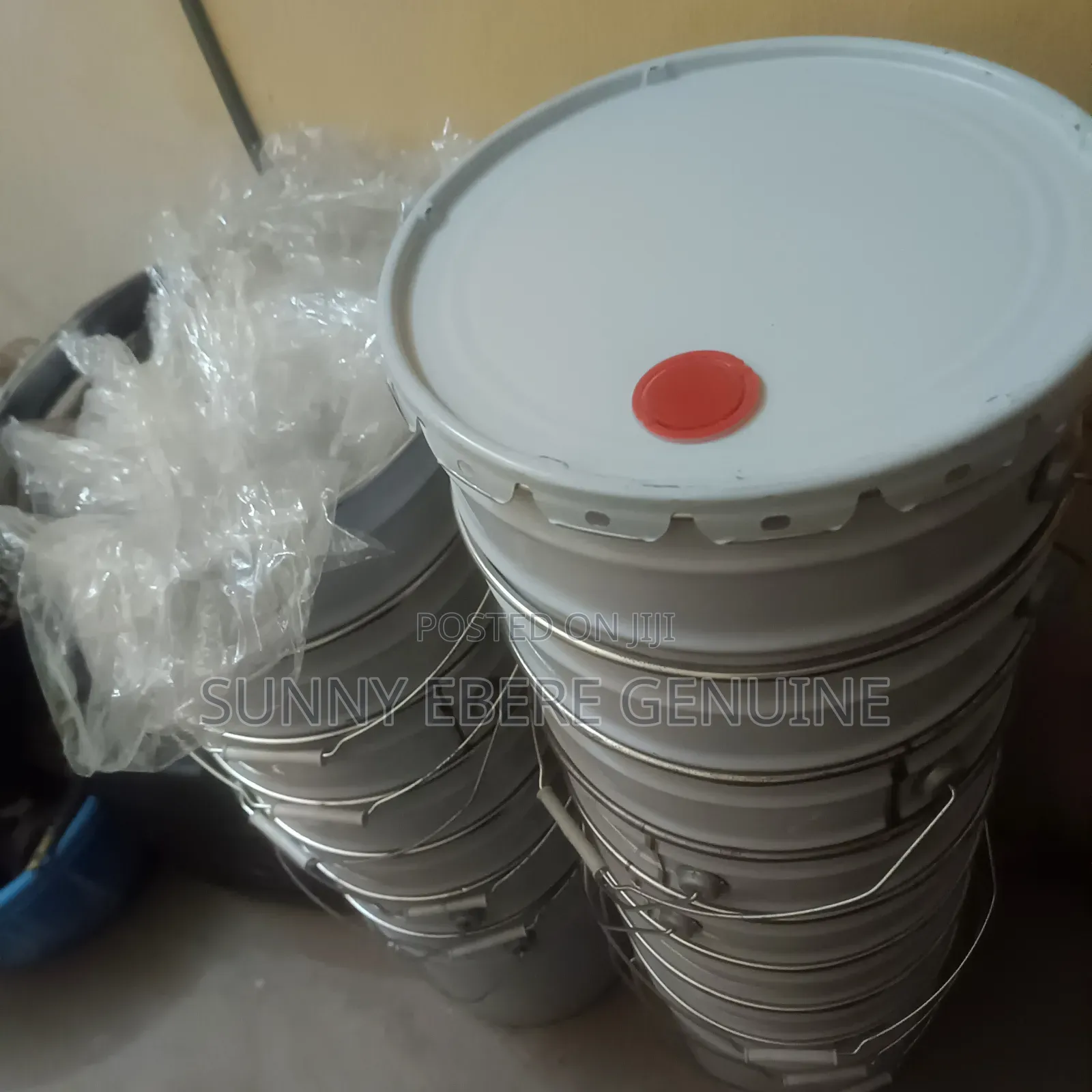 Iron Bucket Empty With Cover 20l