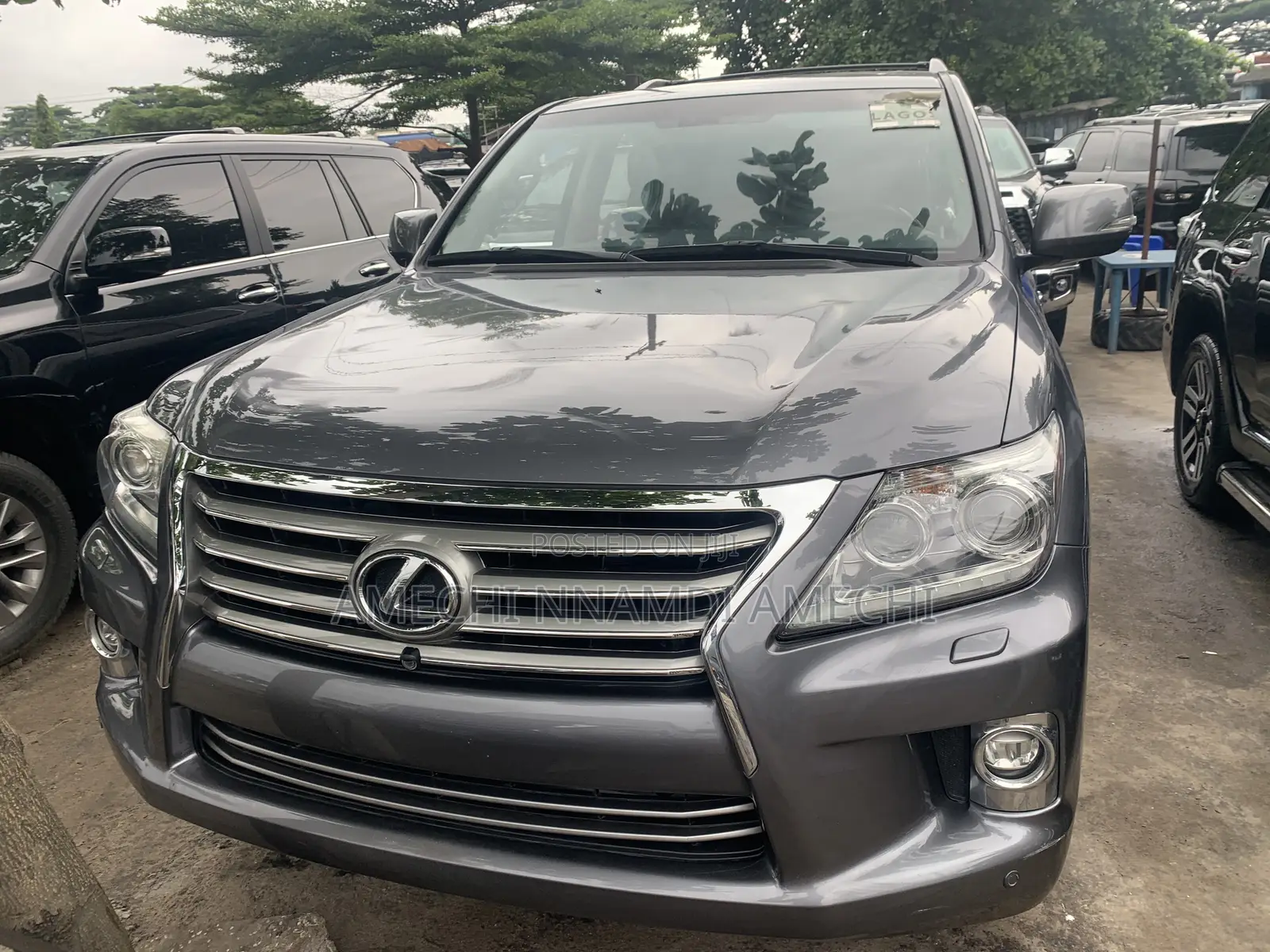 Lexus LX 570 AWD 2016 Gray