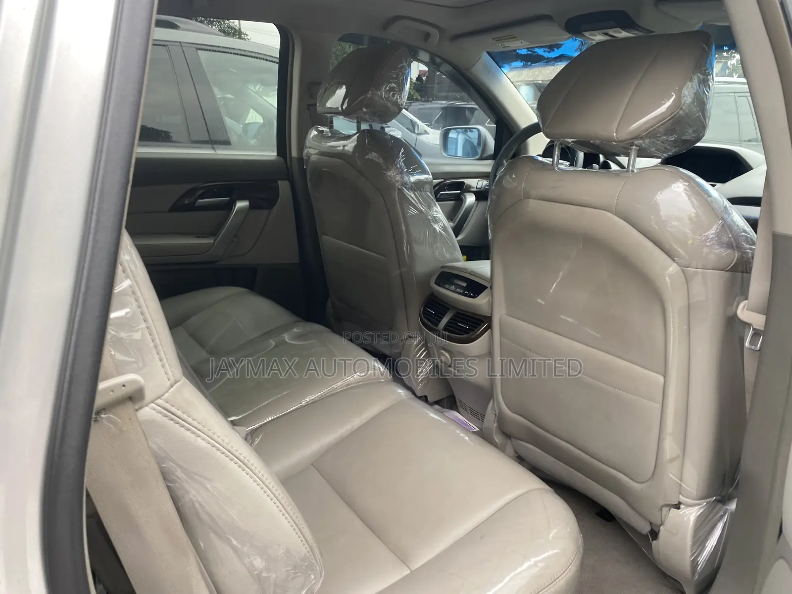 Acura MDX Advance Package SUV AWD (3.7L 6cyl 6A) 2012 Silver