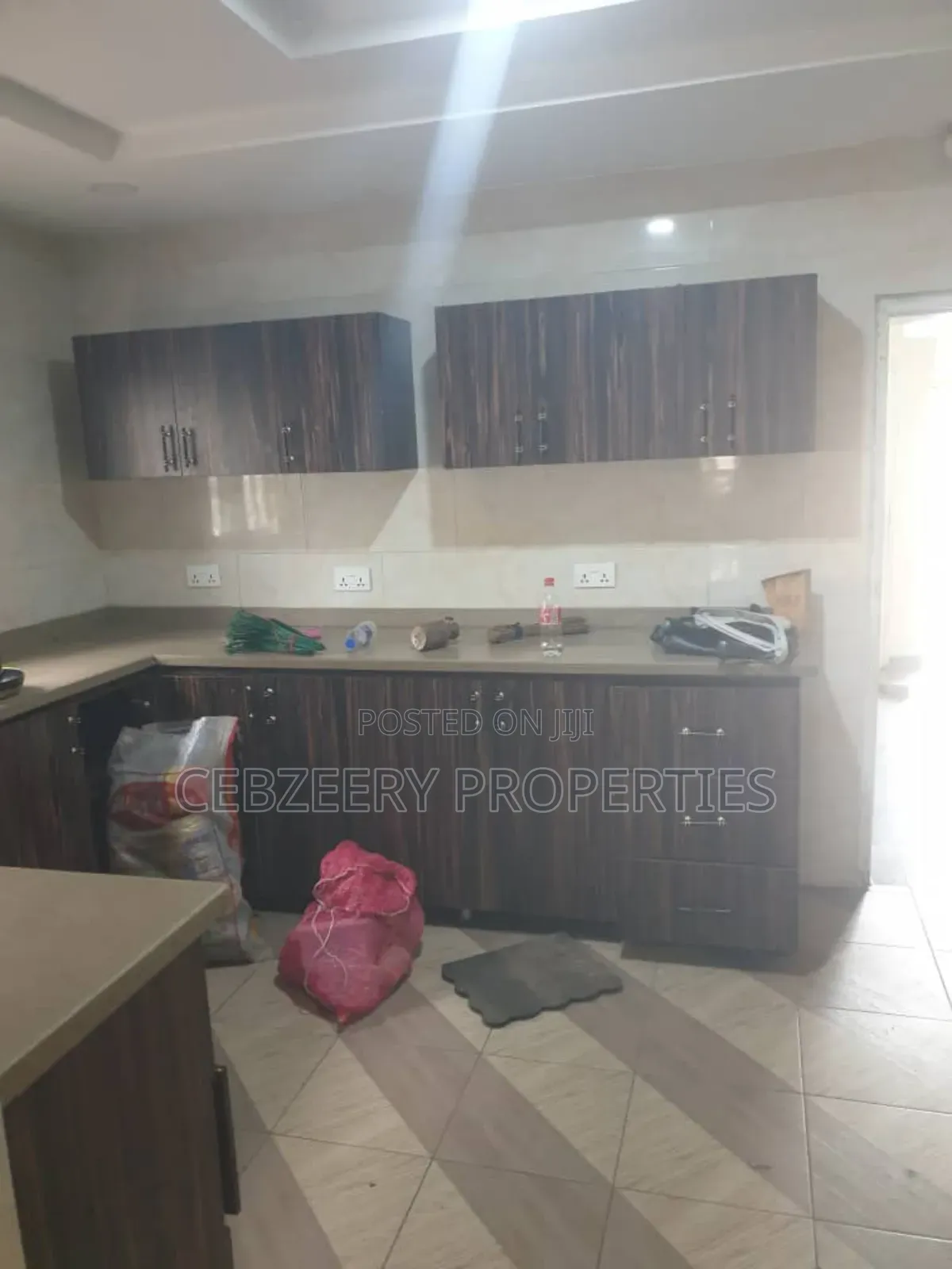 4bdrm Duplex in GRA Phase 2 Shangisha for rent