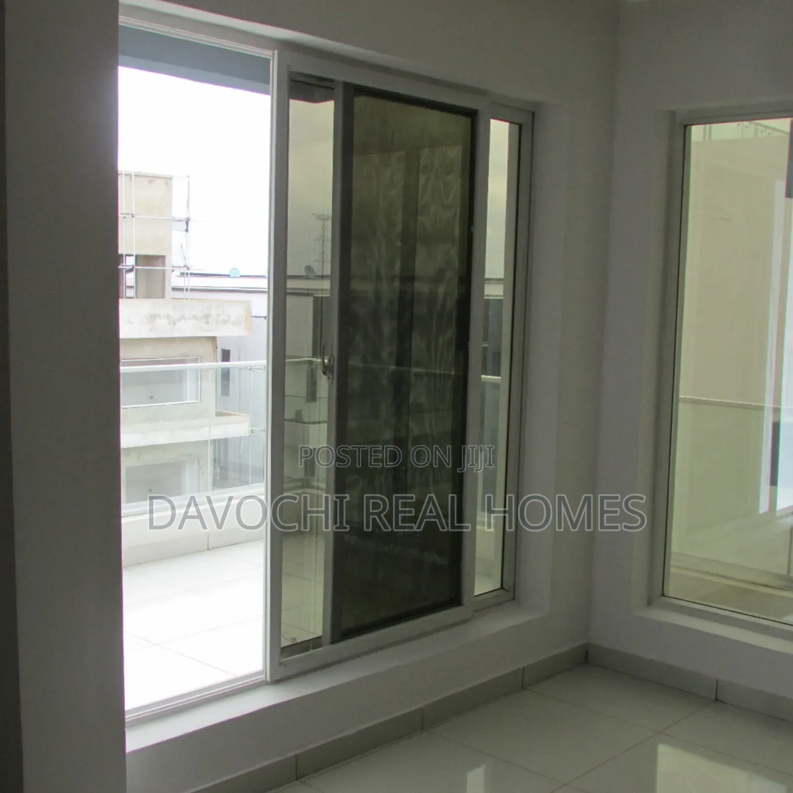 4bdrm Duplex in Ikota for rent