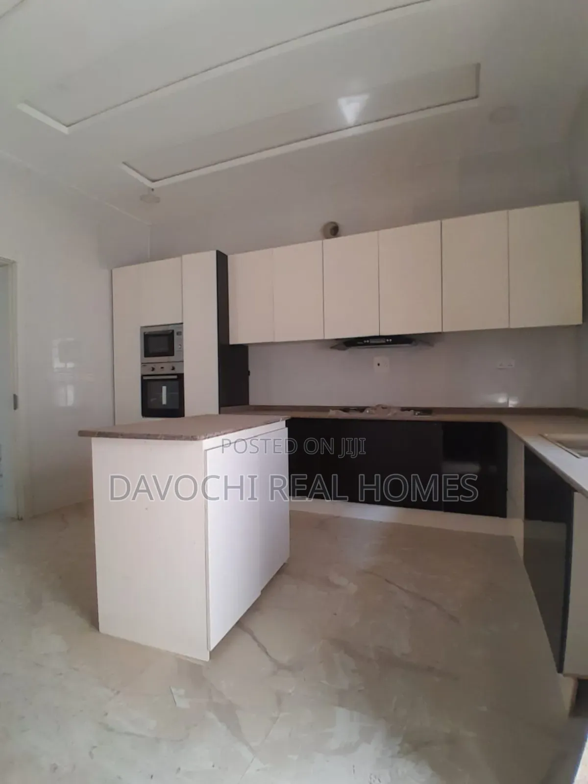 4bdrm Duplex in Orchid Road, Lekki for rent
