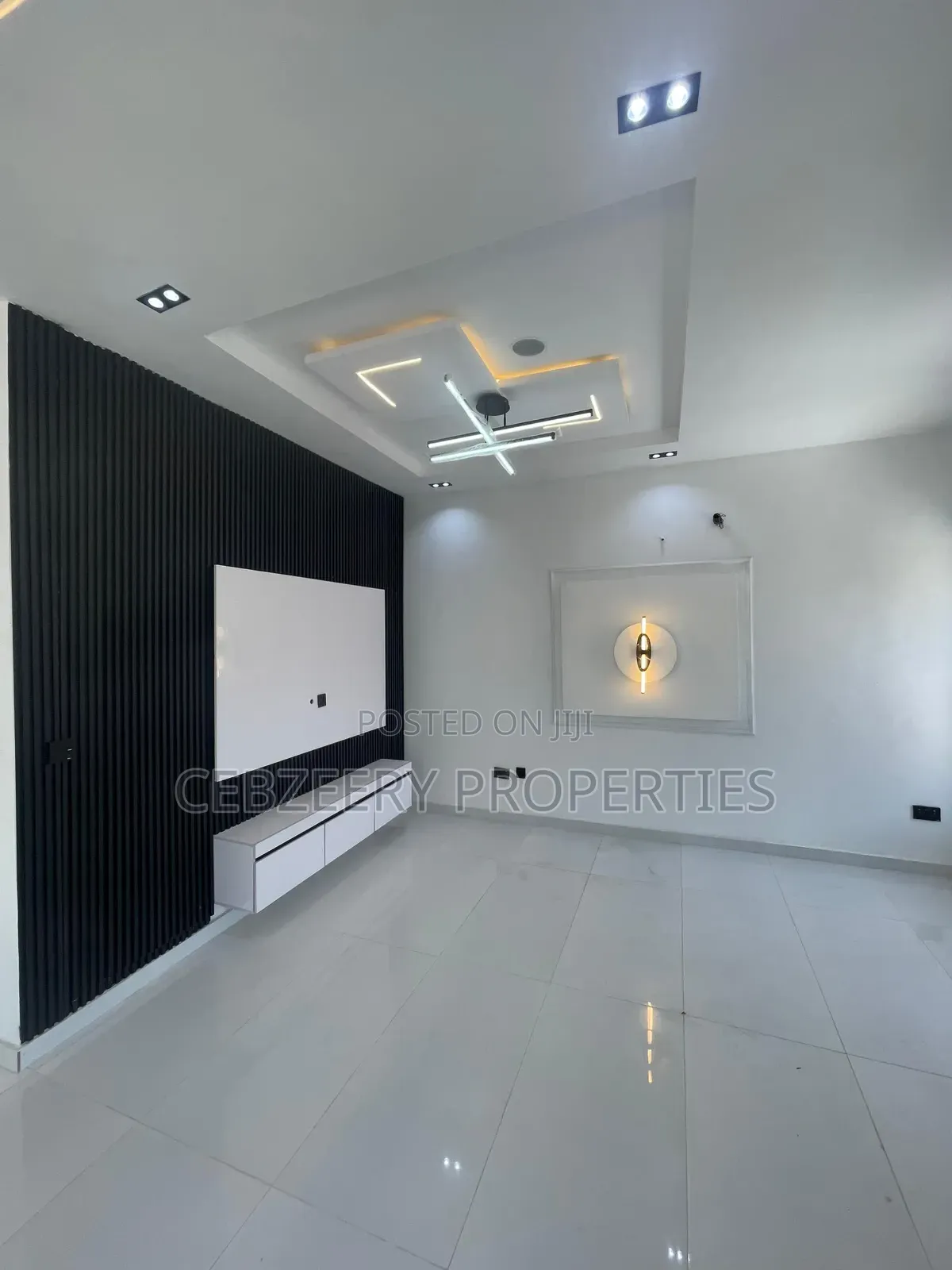 5bdrm Duplex in Ajah for sale